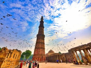 Qutub Minar Image | Golden Triangle in India | India Tourist Visa